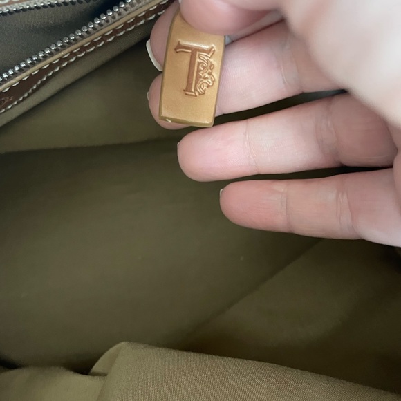 Tod’s Vintage Tan leather suede handbag - Picture 15 of 16